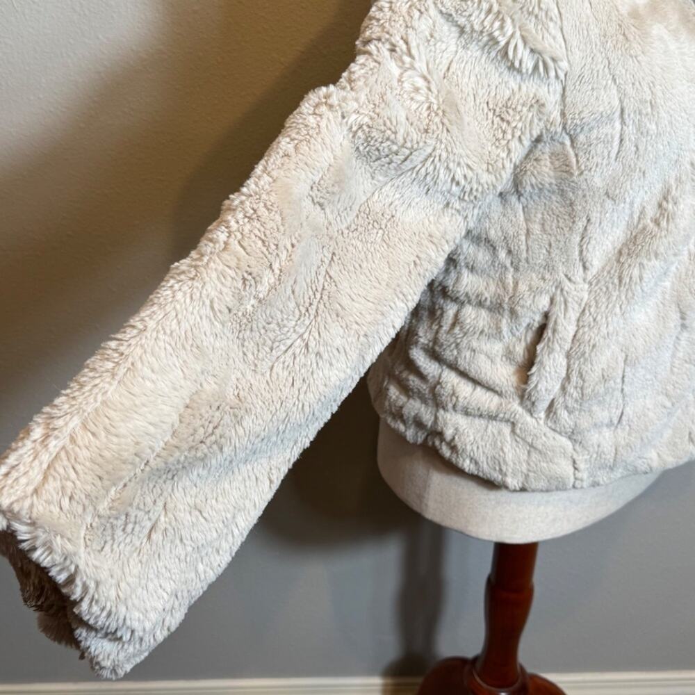 Sanctuary Surplus jacket cream faux fur with pockets & red lining Sz L mob wife - Picture 4 of 9